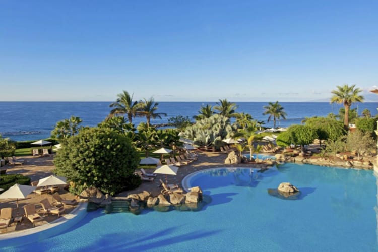 Pool and hotel